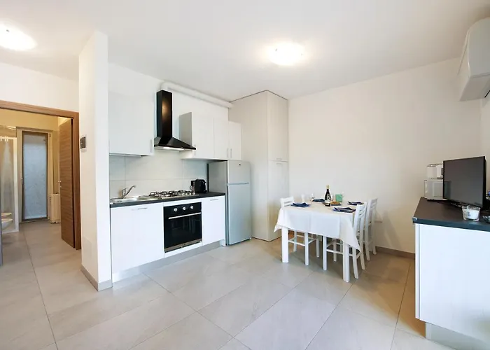 3 Il Tornante アパート ネッソ